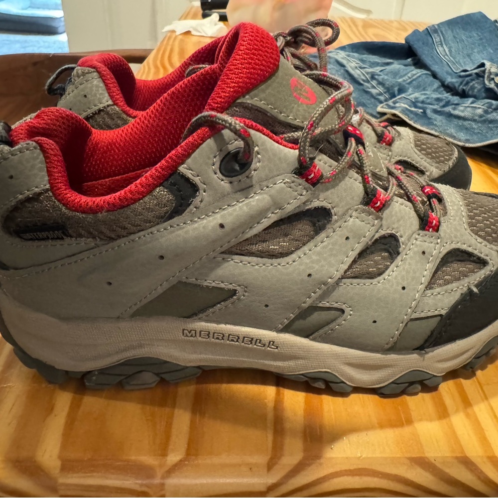Kids Merrell Water Resistant Hiking Gray and Red Sneakers